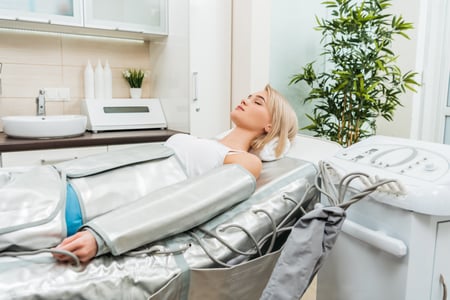 blonde-girl-lying-with-closed-eyes-during-pressoth-2024-11-18-05-03-39-utc